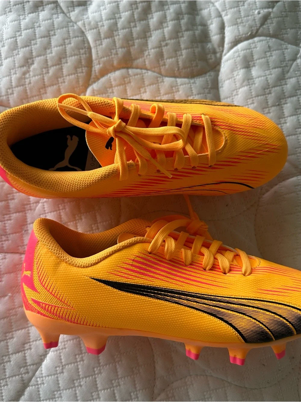Puma Ultra Play FG/AG Jr Soccer Cleats Orange Sun Stream Youth Size 2.5